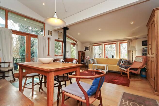 Living/Dining Room 1