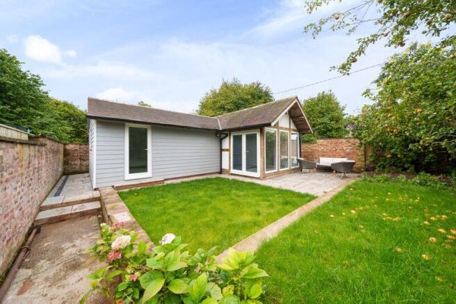 Tudor Lodge, 11-12 Culmington, Ludlow, SY8 2DB photo 4