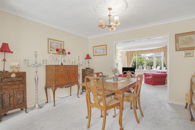 3 bed Semi-Detached for sale Image 5