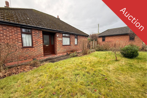 Yew Tree Road, Plumley