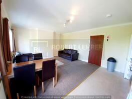 155a, Bramley Road, London N14 4XB