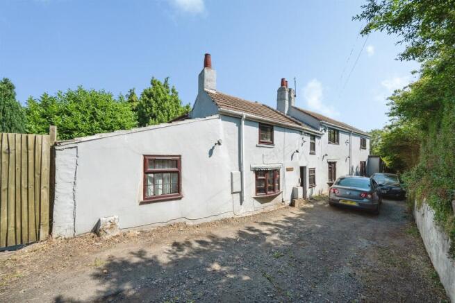 5-bed detached on Cromwell Drive, DUDLEY, £300,000