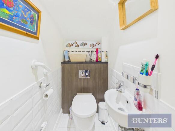 2 bed Semi-Detached for sale Image 9