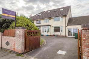 74, Meols Parade, Wirral CH47 5AX