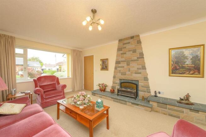 8OakBankClose_011.jpg