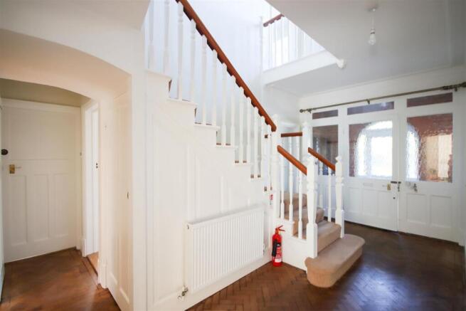 Hallway.jpg
