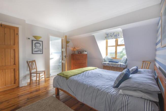 Bedroom.jpg