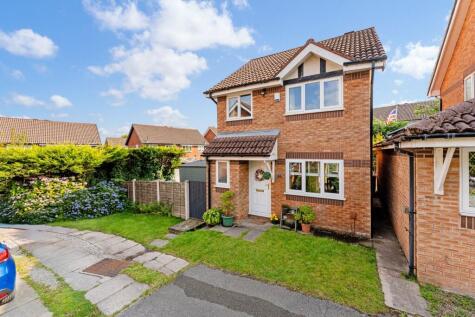 Radstock Close, Bolton, BL1