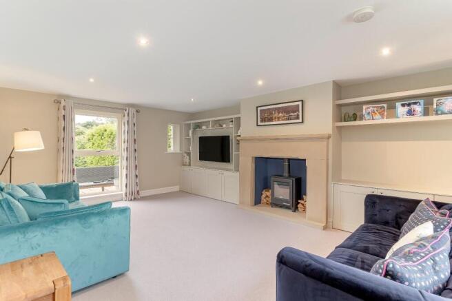 5 bed Barn Conversion for sale Image 8
