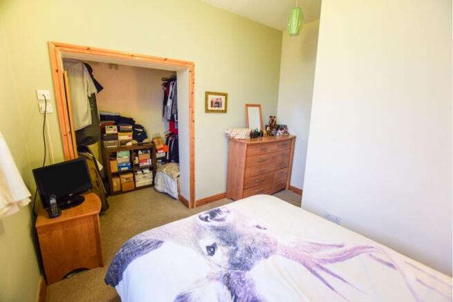 Walk-in Wardrobe