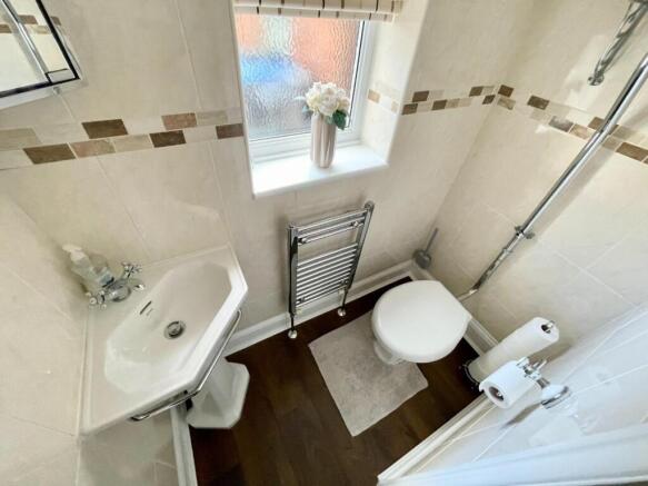 3 bed Semi-Detached for sale Image 9