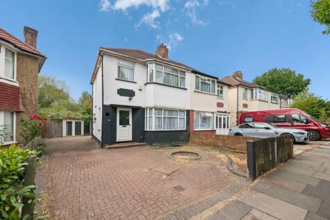 Currey Road, Greenford