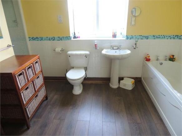 Photo 9