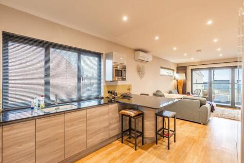 Unique Coastal Home with Sea Views in Hunstanton