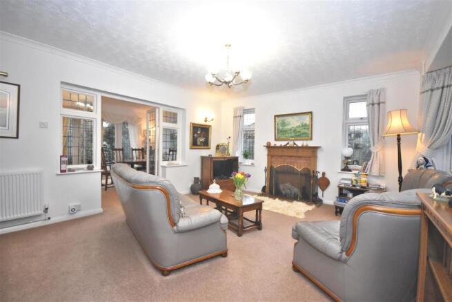 sitting room.jpg