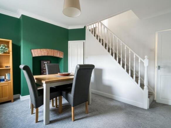 2 bed Terraced for sale Image 12