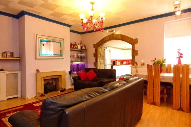 Sitting/Dining Room