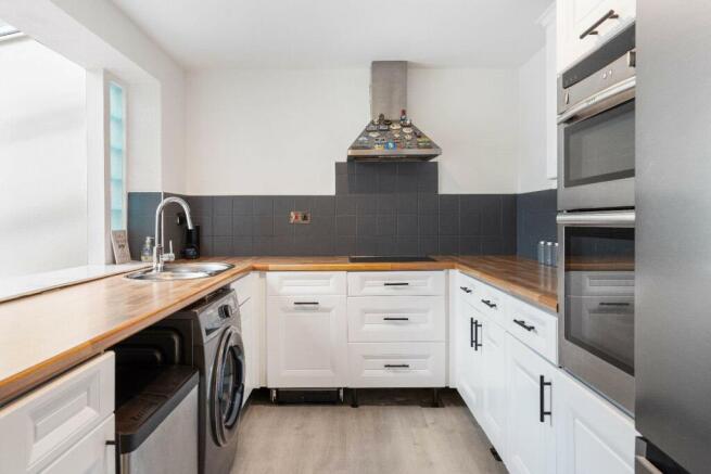 2 Moorfield 14.jpg