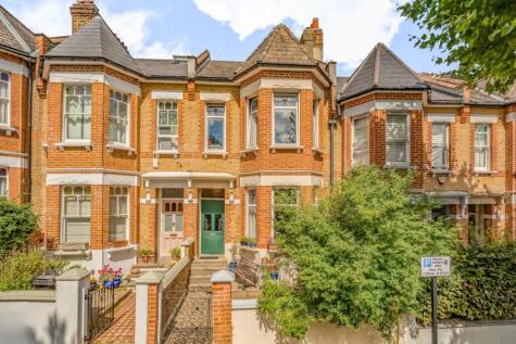Mildenhall Road, Clapton