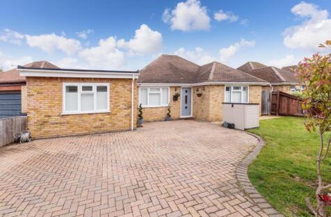 Stewart Close, Fifield, SL6