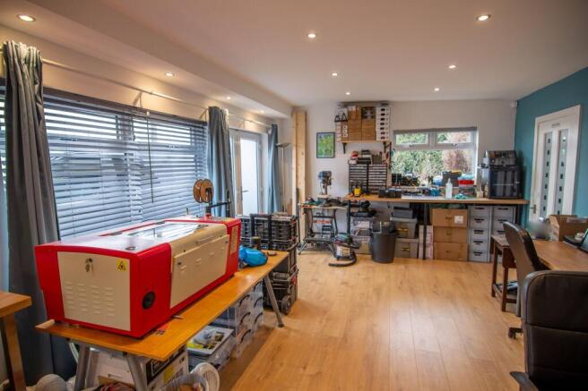 Studio/Annex