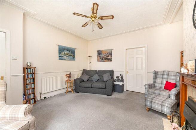 3 bed Terraced for sale Image 3
