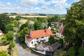 Green Pastures, Holly Tree Lane, Aylesbury HP18 0BA