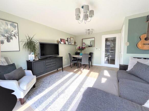 Living/Dining Room