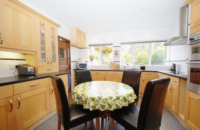 Kitchen/Breakf...