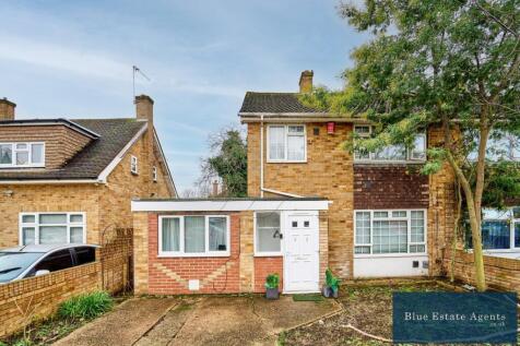 Solway Close, Hounslow, TW4