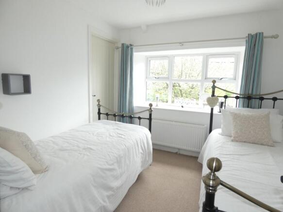 2 bed Cottage for sale Image 9