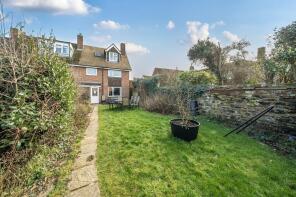 58, Windmill Street, Aylesbury HP18 9TG