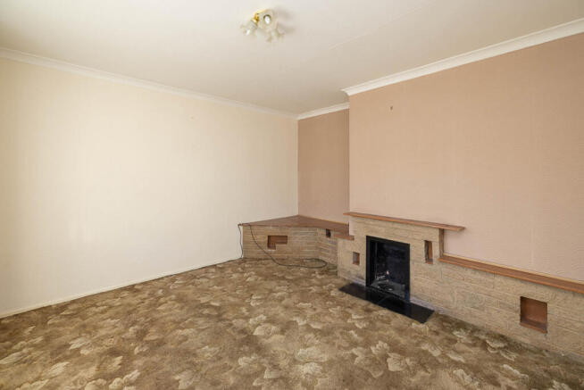 3 bed Semi-Detached for sale Image 7