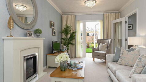 Flat 4, Elmhirst Lodge, Station Road, Totnes
