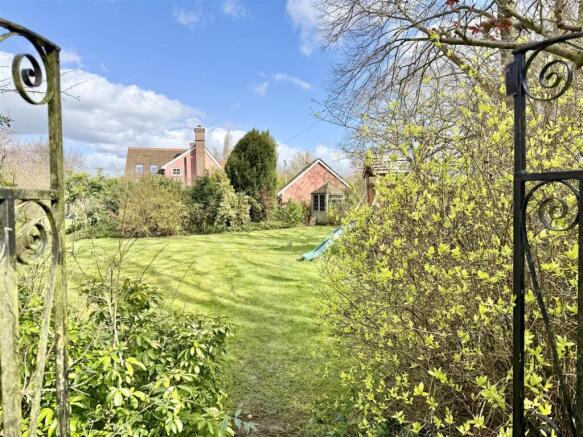 Noakes Lane, Little Waltham, Chelmsford photo 4