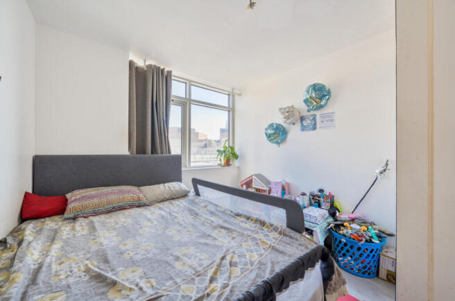 1363899-1-68e4ab1...