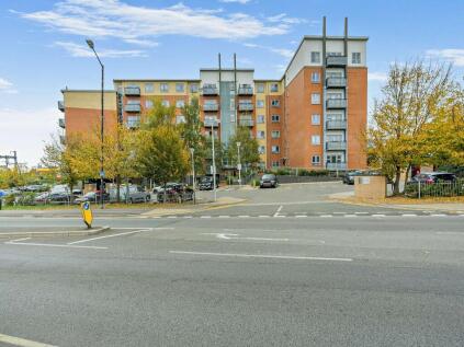 Buckingham Avenue, Slough, Berkshire, SL1