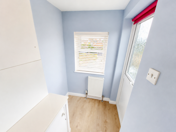2 bed Semi-Detached Bungalow for sale Image 8