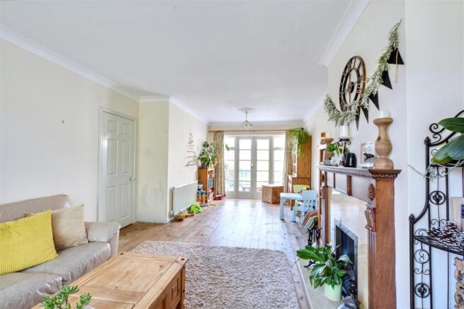 Open Plan Living/Dining Room