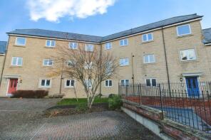 32, 30 34, Bates Way, Moredon, Swindon SN2 2EU
