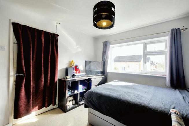 Bedroom 2_2.jpeg