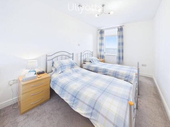2 bed Apartment for sale Image 11