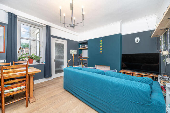 Lounge with Dining Area