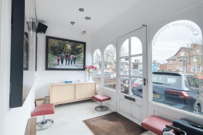 210 Abbey Road (4 of 16).jpg