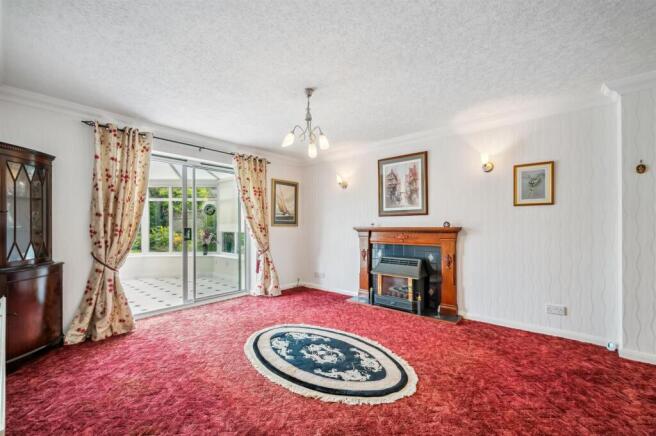 Sitting Room towards Conservatory.jpg