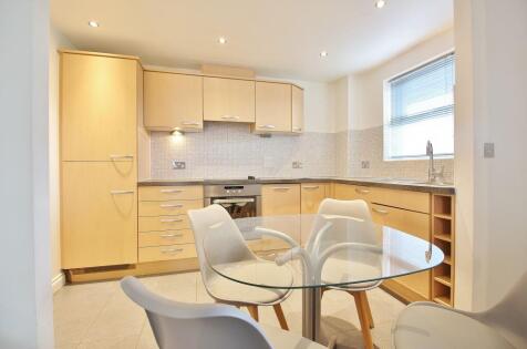 Primrose Place, Isleworth, TW7
