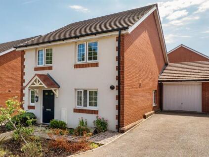 Harold Close, Ottery St. Mary