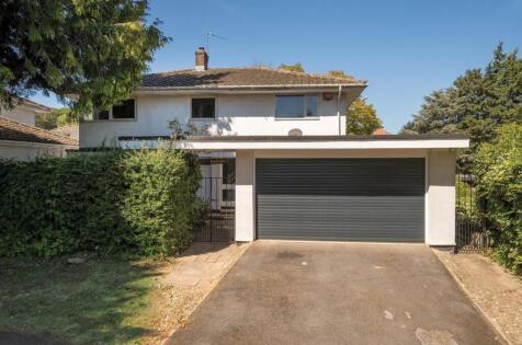 Distinctive Modernist Residence - Queens Avenue, Maidstone