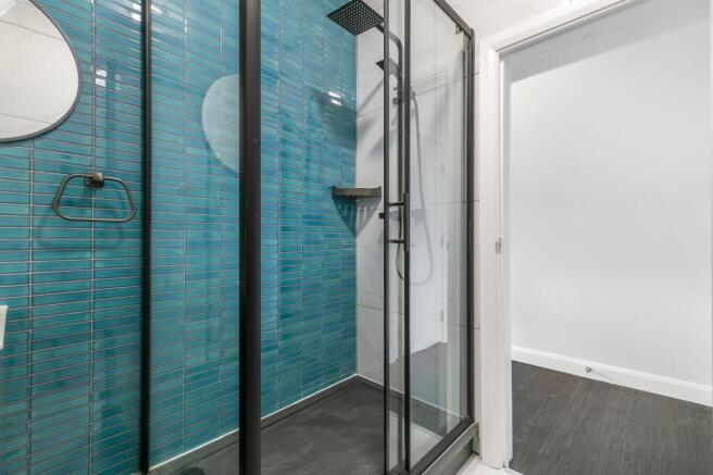 1 bed Flat to rent Image 6