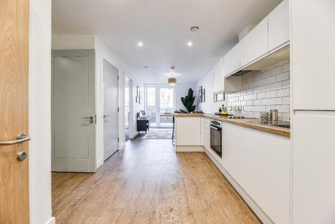 1 bed Apartment to rent Image 5